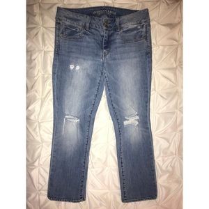 American Eagle Size 8 Artist Crop Jeans